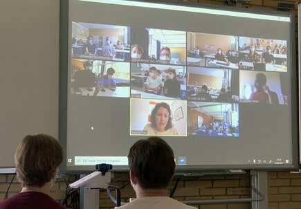 C8ED7FB7-3AB9-440D-9CCC-CA3B9EF24C13