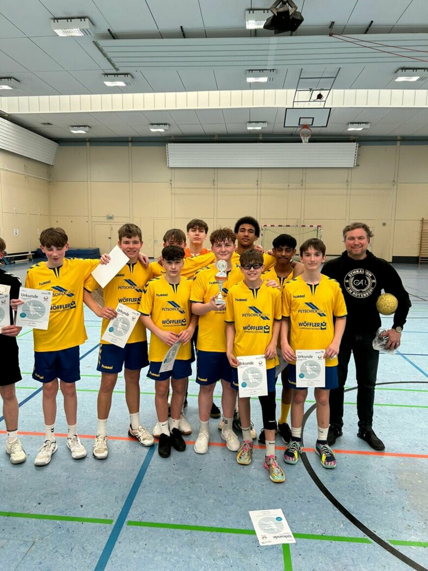 Unsere siegreichen Handballjungen WK III